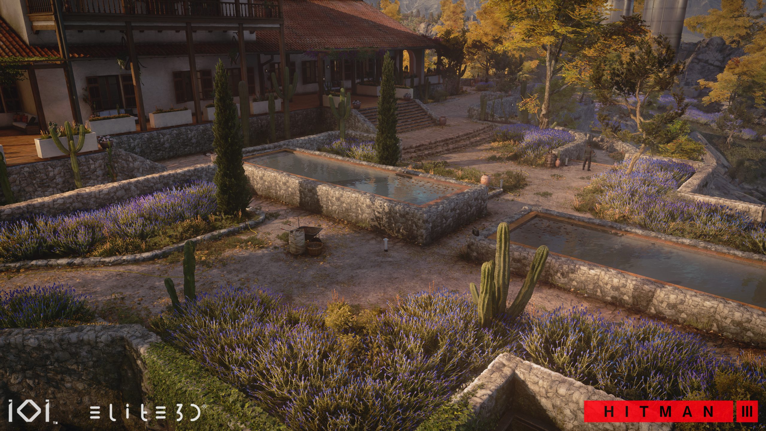 Hitman III Mendoza environment with gardens, stone terraces, and villa architecture